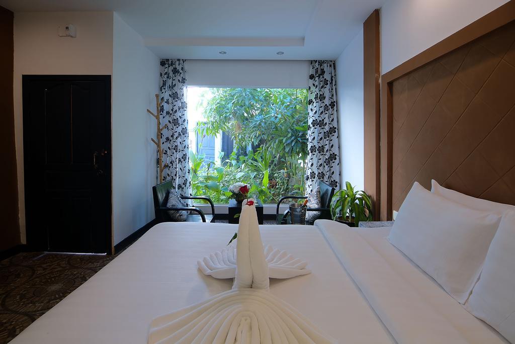 Fancy Boutique Villa Hotel Сием Реап Екстериор снимка