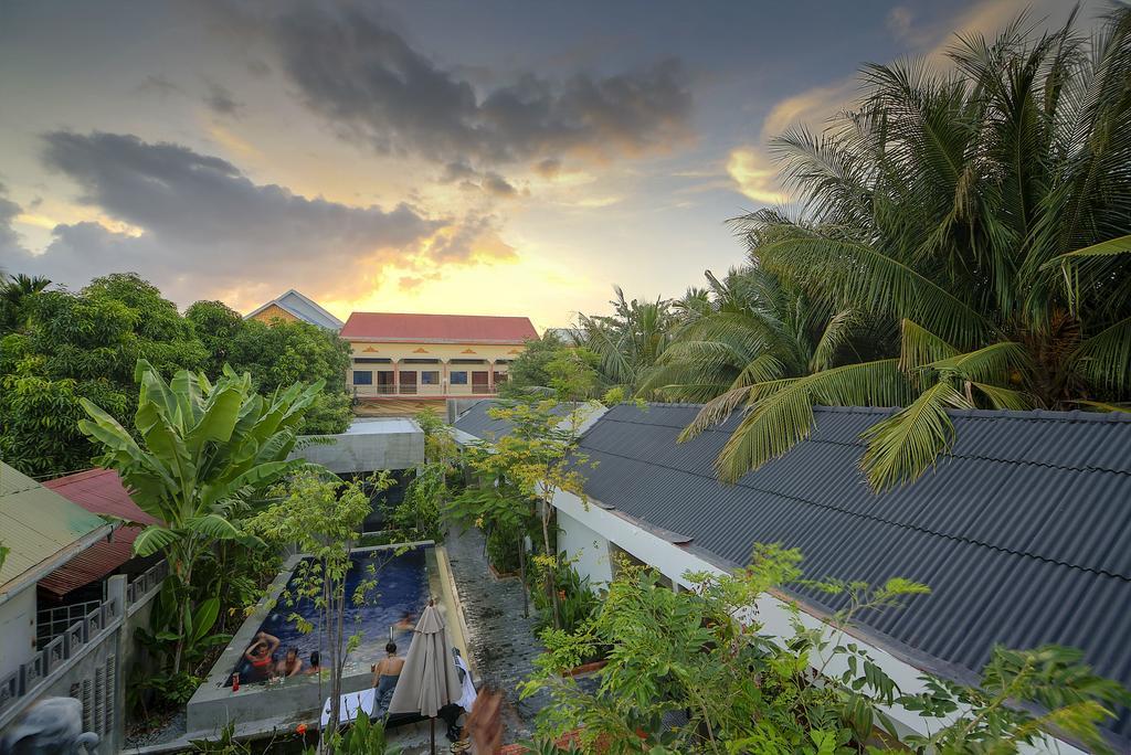 Fancy Boutique Villa Hotel Сием Реап Екстериор снимка