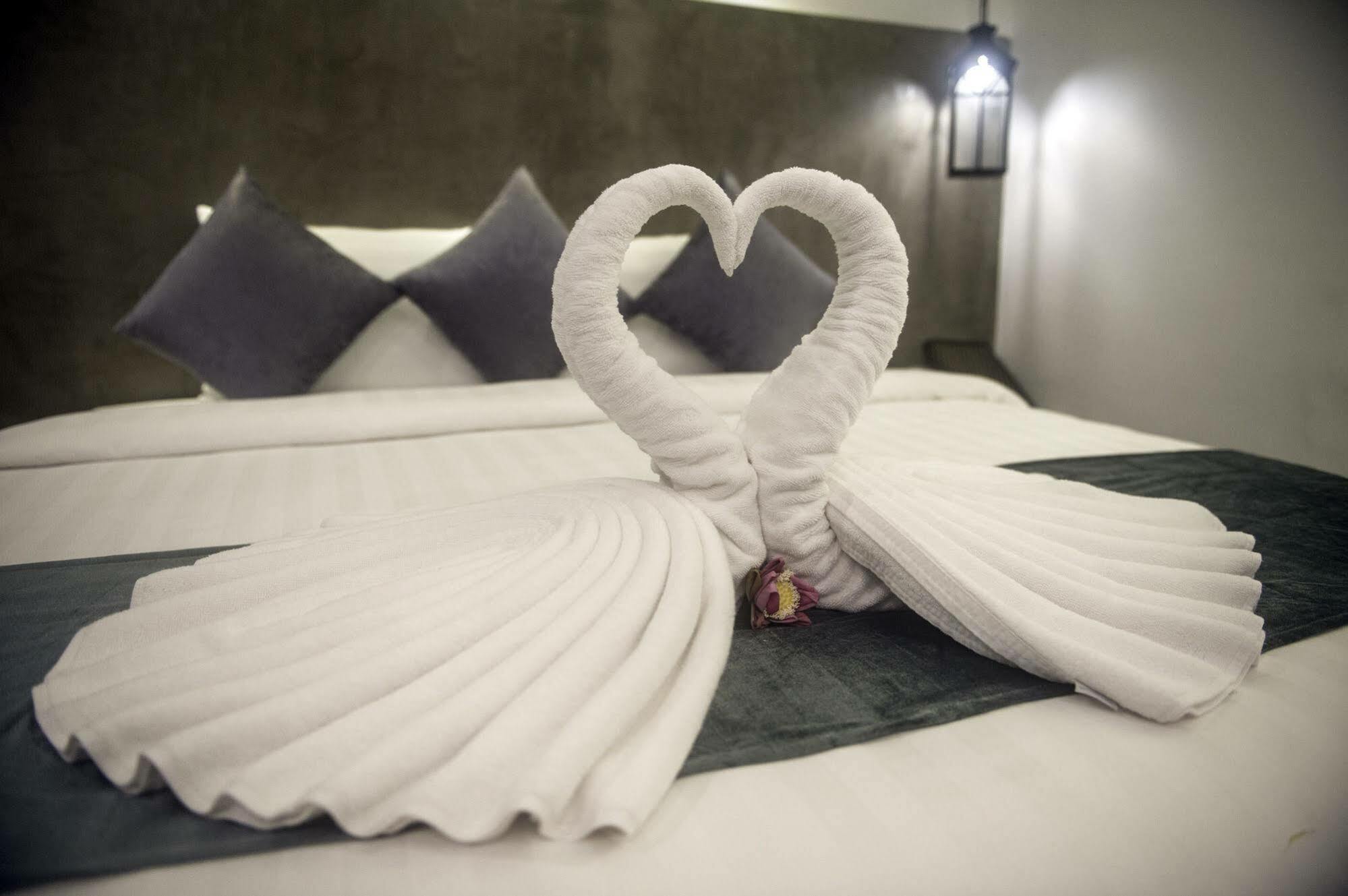 Fancy Boutique Villa Hotel Сием Реап Екстериор снимка