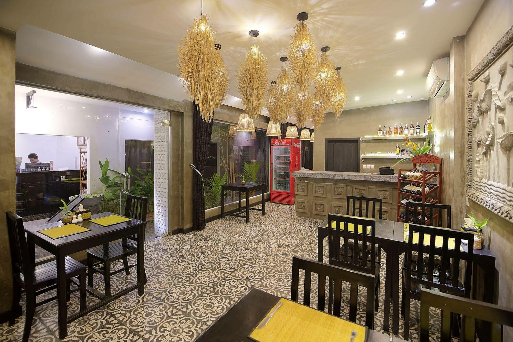 Fancy Boutique Villa Hotel Сием Реап Екстериор снимка